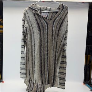 Elegant Striped V-Neck Sweater